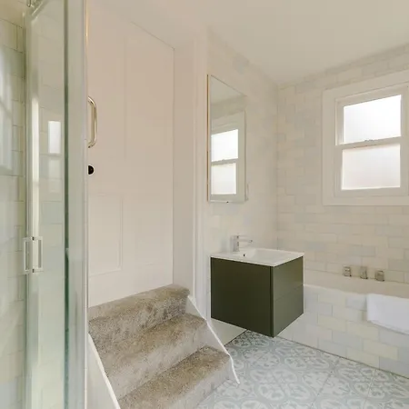 Holiday home Victoria Square